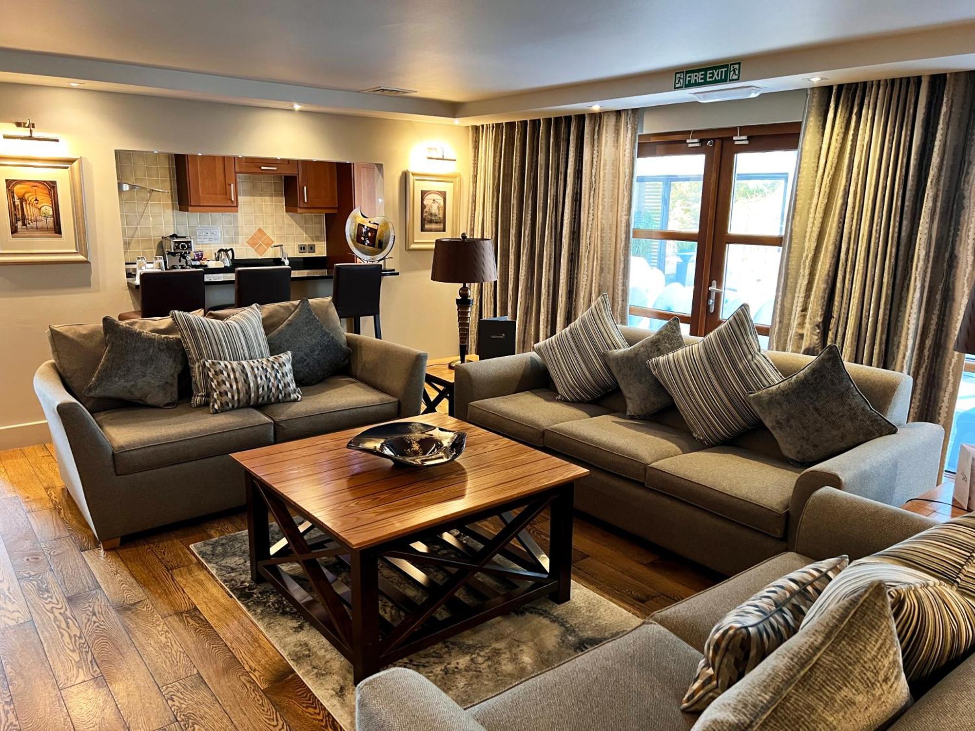 The Gailes Hotel & Spa Irvine  Esterno foto
